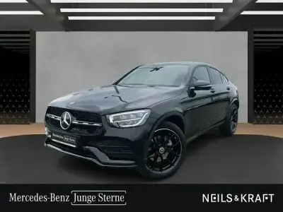 Używany Mercedes GLC300 AMG 258 KM (189 kW) 2023 Czarny Coupe