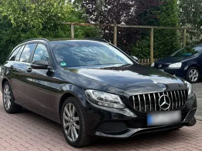 Gebraucht Mercedes C200 136 PS (100 kW) 2015 Schwarz Kombi