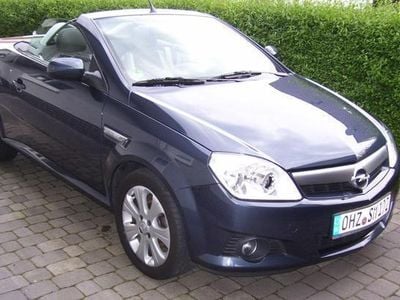 Gebraucht Opel Tigra 90 PS (66 kW) 2008 Grau metallic Cabrio