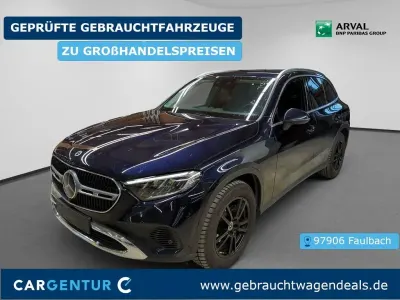 Gebraucht Mercedes GLC220 Avantgarde 197 PS (144 kW) 2023 Blau SUV