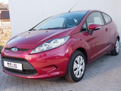 Rot Gebraucht 2010 Ford Fiesta Ambiente Limousine | 5.290 € (Etwas zu teuer)