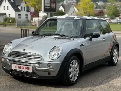 Używany Mini Cooper 116 KM (85 kW) 2002 Srebrny Hatchback