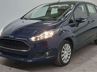 Gebraucht Ford Fiesta Celebration 101 PS (74 kW) 2017 Blazerblau Limousine