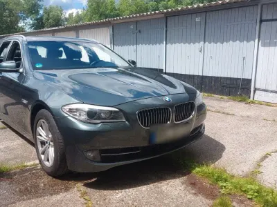 Gebraucht BMW 520 184 PS (135 kW) 2012 Grau Kombi