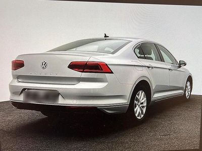 Gebraucht VW Passat 2020 Silber Limousine