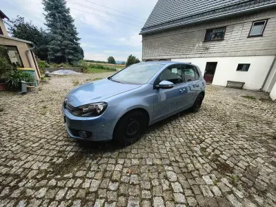 Gebraucht VW Golf VI 122 PS (89 kW) 2009 Blau Limousine