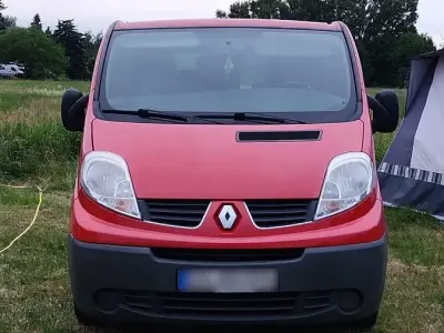 Gebraucht Renault Traffic 101 PS (74 kW) 2008 Rot Kleinwagen