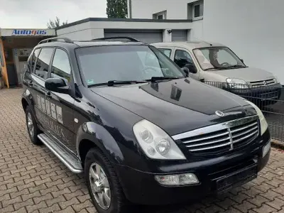 Gebraucht SsangYong Rexton 163 PS (119 kW) 2005 Schwarz SUV