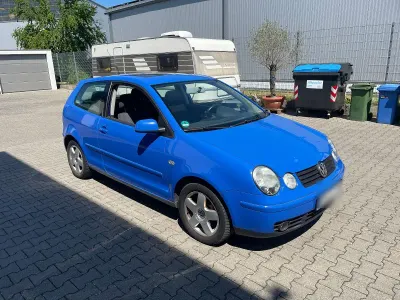 Gebraucht VW Polo Comfortline 75 PS (55 kW) 2003 Blau Limousine