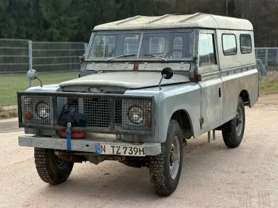 Usado Land Rover 2 86 CV (63 kW) 1970 Gris SUV