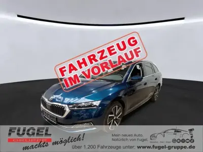 Gebraucht Skoda Octavia First Edition 204 PS (150 kW) 2020 Lavablau metallic Kombi