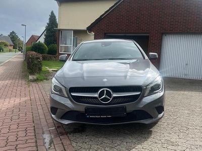 Mercedes CLA220
