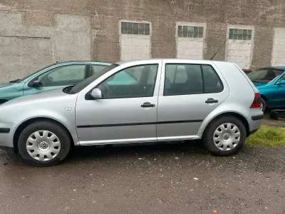 Brugt VW Golf IV 75 HK (55 kW) 2002 Sølv Hatchback