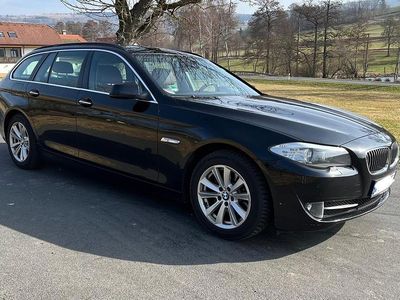 Second-hand BMW 525 218 CP (160 kW) 2012 Negru Break