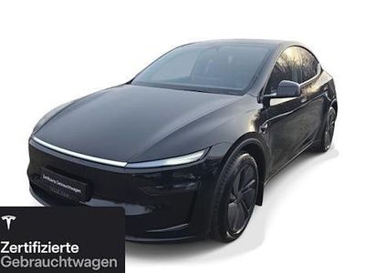Schwarz Gebraucht 2025 Tesla Model Y SUV | 51.000 €