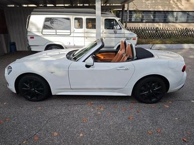 Fiat 124 Spider