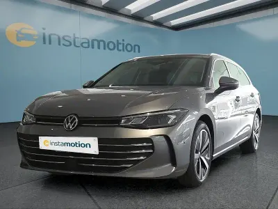 Gebraucht VW Passat 150 PS (110 kW) 2025 Grau Kombi