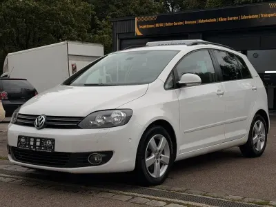 Gebraucht VW Golf Plus Cross 122 PS (89 kW) 2010 Weiß Limousine