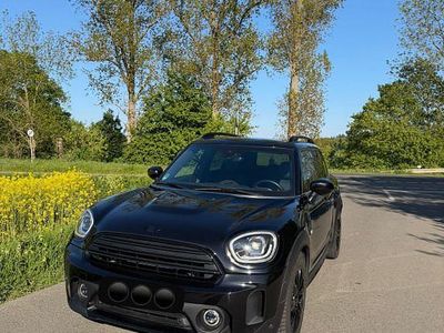 Second-hand Mini Cooper Countryman Essential 136 CP (100 kW) 2020 Negru SUV