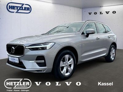 Silver dawn / metallic Gebraucht 2023 Volvo XC60 Core SUV | 42.850 € (Etwas zu teuer)