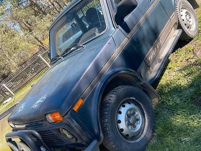 Second-hand Lada niva 83 CP (61 kW) 2014 Verde SUV