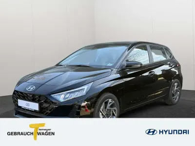 Gebraucht Hyundai i20 Trend 101 PS (74 kW) 2024 Schwarz Kleinwagen
