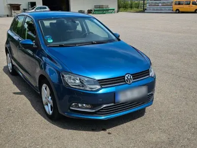 Gebraucht VW Polo Comfortline 90 PS (66 kW) 2014 Blau Limousine