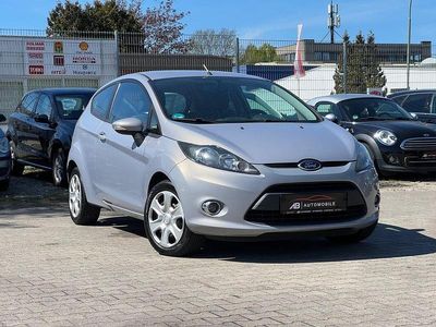 Usata Ford Fiesta Champions Edition 82 CV (60 kW) 2012 Viola Utilitaria