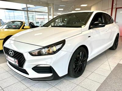 Weiß Gebraucht 2020 Hyundai i30 N Line Limousine | 22.999 € (Teuer)