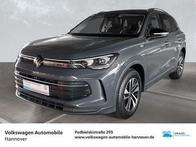 Neu VW Tiguan S 150 PS (110 kW) 2025 Grau SUV