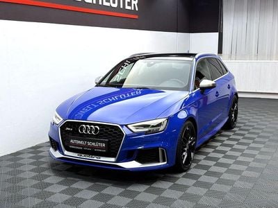 Individual nogaroblau perleffe Gebraucht 2018 Audi RS3 Sport Limousine | 48.900 € (Etwas zu teuer)