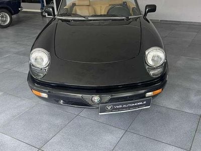 Gebraucht Alfa Romeo Spider 120 PS (88 kW) 1993 Schwarz Cabrio