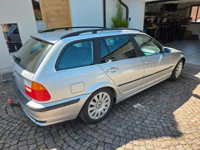 Gebraucht BMW 320 170 PS (125 kW) 2003 Silber Kombi