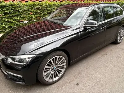 Gebraucht BMW 320 Luxury Line 190 PS (139 kW) 2019 Schwarz Kombi
