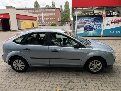Gebraucht Ford Focus Trend 116 PS (85 kW) 2005 Limousine