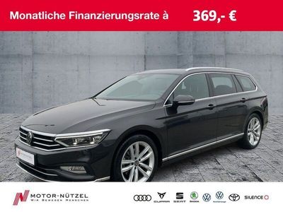 Usata VW Passat Elegance 200 CV (147 kW) 2023 Grigio Station wagon