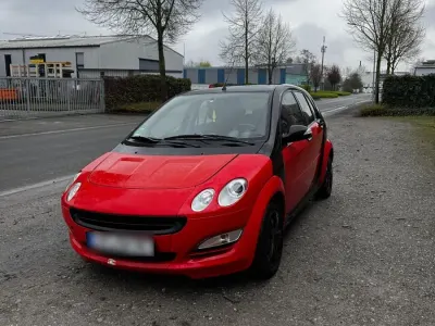Begagnad Smart ForFour 95 HK (69 kW) 2005 Röd Halvkombi