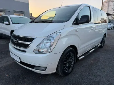 Gebraucht Hyundai H-1 Premium 170 PS (125 kW) 2011 Weiß Van / Kleinbus