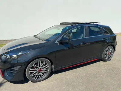Gebraucht Kia Ceed GT GT 204 PS (150 kW) 2022 Schwarz Limousine
