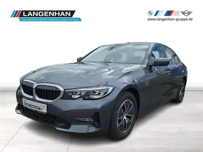 Używany BMW 320 Advantage 184 KM (135 kW) 2021 Szary Sedan/Limuzyna
