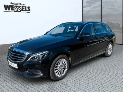 Gebraucht Mercedes C180 Exclusive 156 PS (114 kW) 2015 Schwarz Kombi