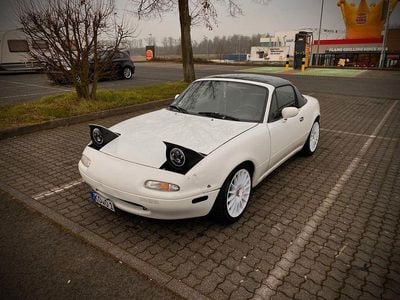 Gebraucht Mazda MX5 116 PS (85 kW) 1992 Weiß Cabrio