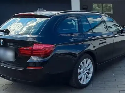 Usata BMW 530 Efficient Dynamics 258 CV (189 kW) 2013 Nero Station wagon
