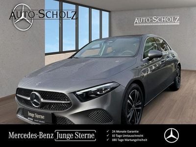 Gebraucht Mercedes A250 Advanced Plus 224 PS (164 kW) 2024 Metalliclack mountaingrau Limousine