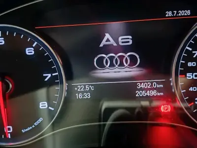 Gebraucht Audi A6 180 PS (132 kW) 2014 Blau Limousine