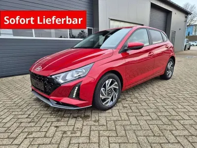 Ny Hyundai i20 Trend 90 HK (66 kW) 2026 Rød Hatchback