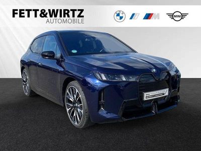 Gebraucht BMW iX M Sport 484 kW (659 PS) 2025 Bmw individual tansanitblau metallic SUV