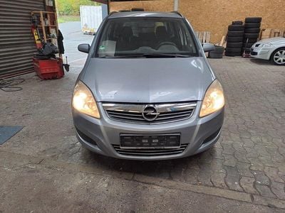 Gebraucht Opel Zafira 120 PS (88 kW) 2009 Grau Van / Kleinbus