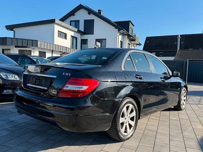 Gebraucht Mercedes C180 120 PS (88 kW) 2012 Schwarz Limousine