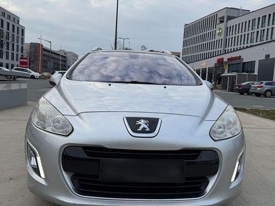 Gebraucht Peugeot 306 114 PS (83 kW) 2014 Silber Kombi